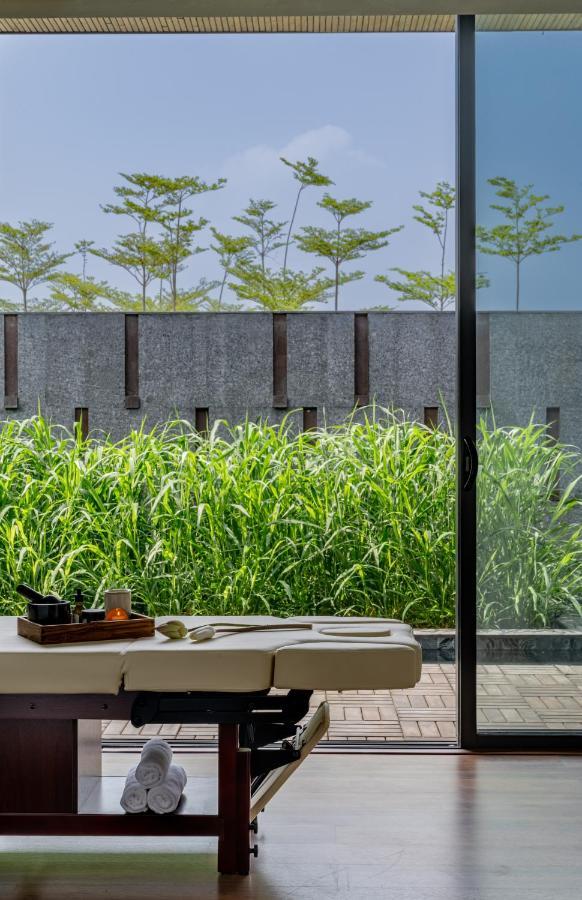 Mysa Zinc Journey By The Fern, Nani Devati Otel Sānand Dış mekan fotoğraf