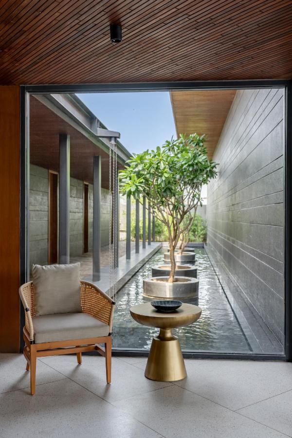 Mysa Zinc Journey By The Fern, Nani Devati Otel Sānand Dış mekan fotoğraf