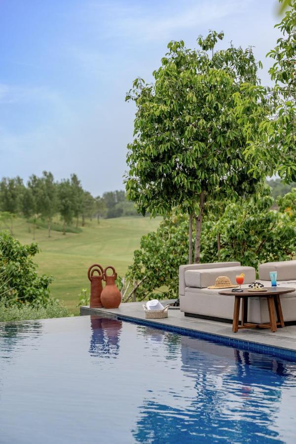 Mysa Zinc Journey By The Fern, Nani Devati Otel Sānand Dış mekan fotoğraf